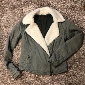 Army green Fall Hollister jacket